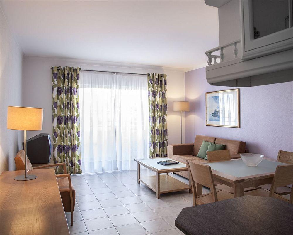 Jardim Do Vau Aparthotel Portimao Exterior photo