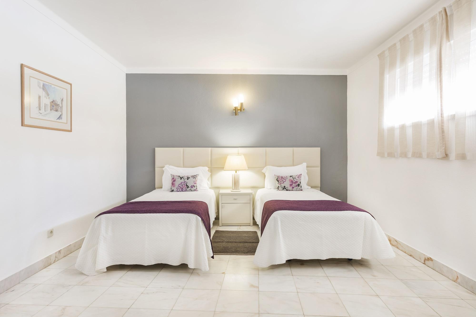Jardim Do Vau Aparthotel Portimao Exterior photo