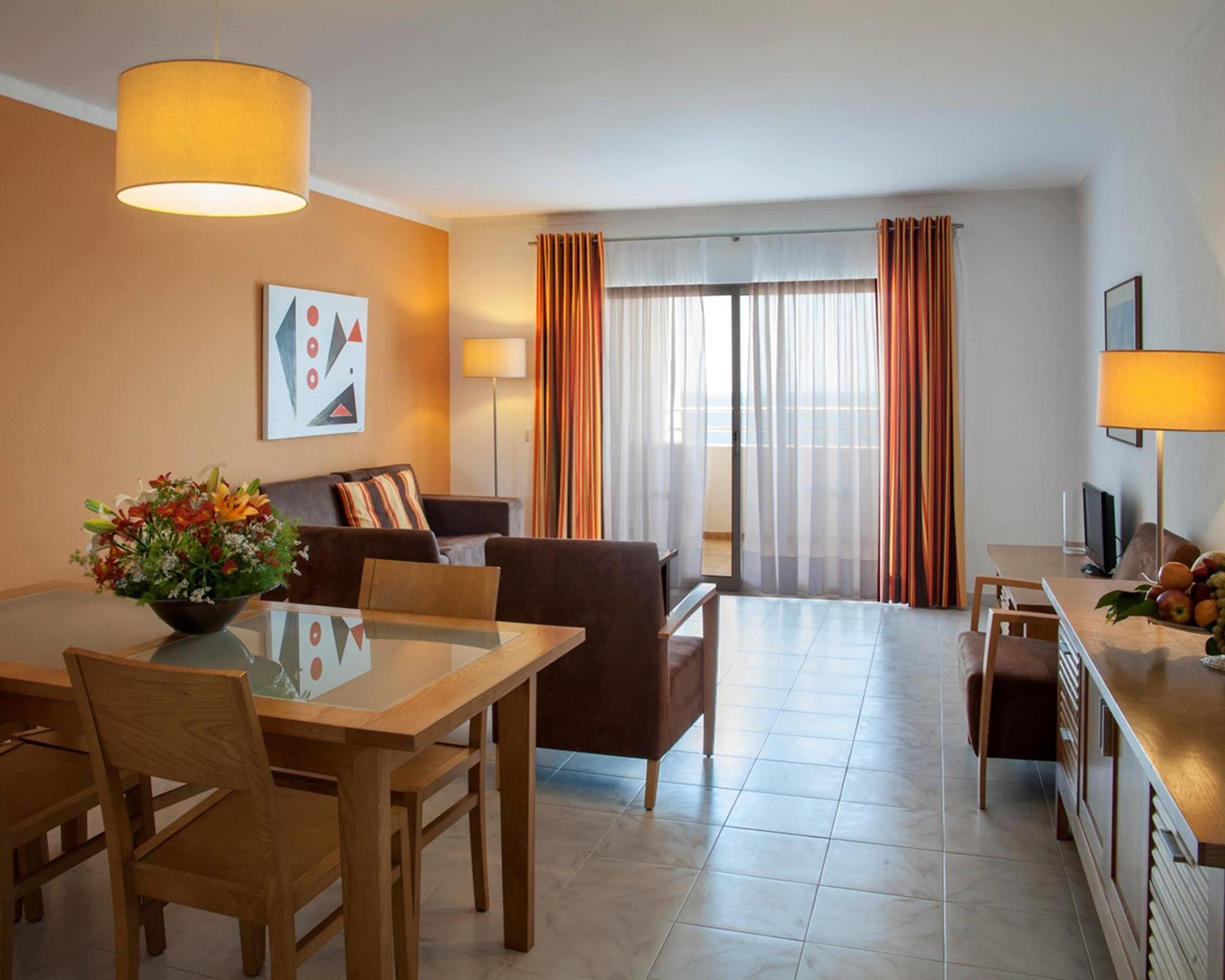 Jardim Do Vau Aparthotel Portimao Exterior photo
